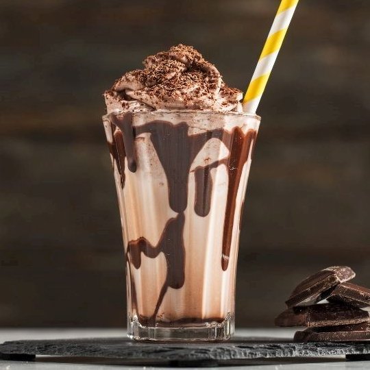 ÇIKOLATALI MILKSHAKE