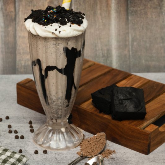 OREOLU MILKSHAKE